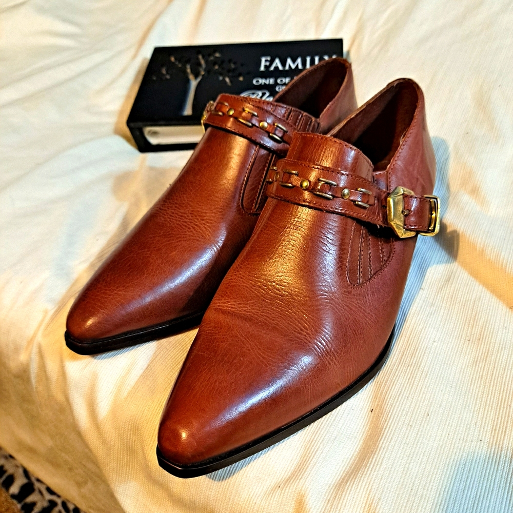 Circles Sttd shoes